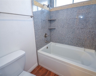 6762 Shelter Lane - Photo Thumbnail 18