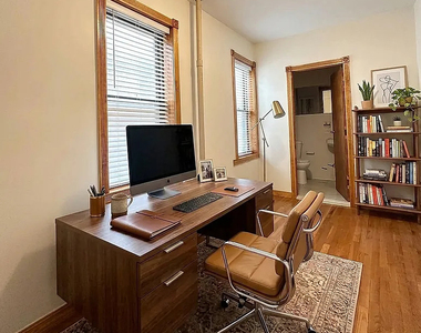 533 West 49th Street - Photo Thumbnail 3