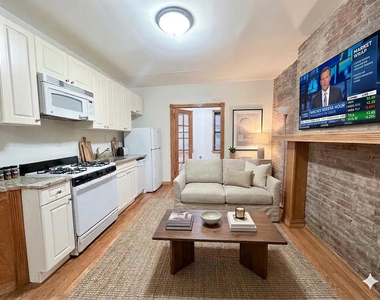 533 West 49th Street - Photo Thumbnail 2