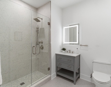 423 South Avenue West - Photo Thumbnail 12