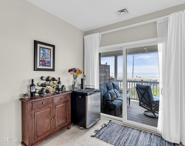 209 Beachfront - Photo Thumbnail 5