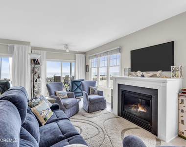 209 Beachfront - Photo Thumbnail 3