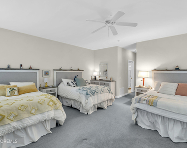 209 Beachfront - Photo Thumbnail 22