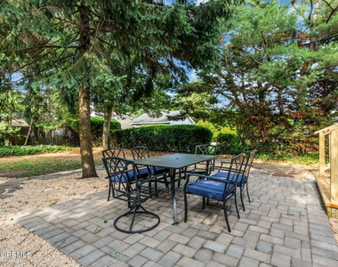 111 Chicago Boulevard - Photo Thumbnail 43