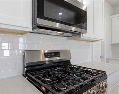 637 Sierra Ridge - Photo Thumbnail 7