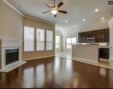 16328 Amistad Avenue - Photo Thumbnail 4