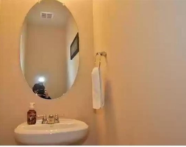 16328 Amistad Avenue - Photo Thumbnail 20