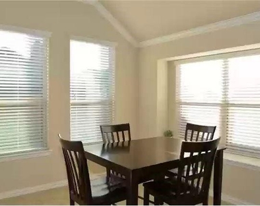 16328 Amistad Avenue - Photo Thumbnail 18