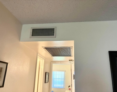 283 Durham H E - Photo Thumbnail 22