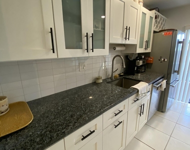 5061 Nesting Way - Photo Thumbnail 8