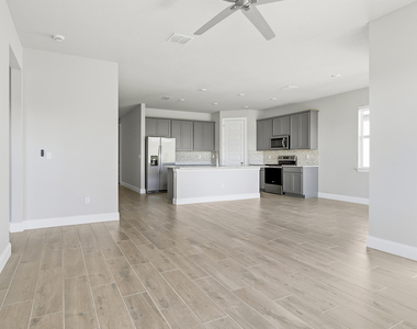 8558 Dahlia Circle - Photo Thumbnail 4