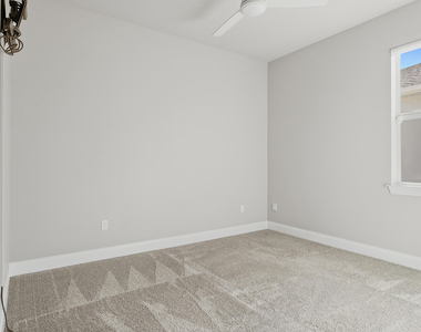 8558 Dahlia Circle - Photo Thumbnail 13