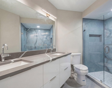 4348 Hazel Avenue - Photo Thumbnail 7
