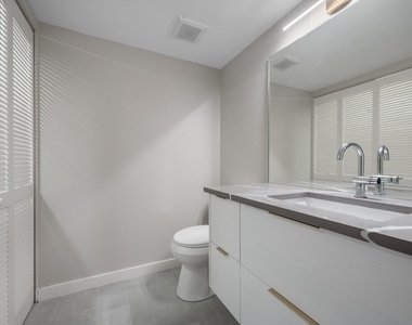 4348 Hazel Avenue - Photo Thumbnail 14