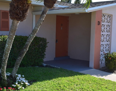 2747 E Dudley Dr Drive E - Photo Thumbnail 1