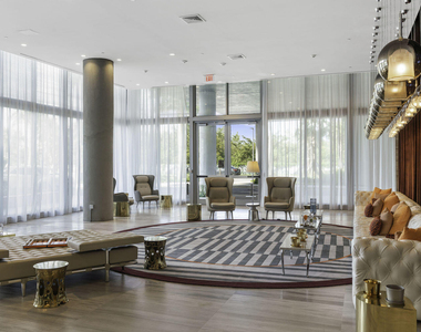 2000 Metropica Way - Photo Thumbnail 6
