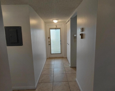 6850 Royal Palm Boulevard - Photo Thumbnail 2