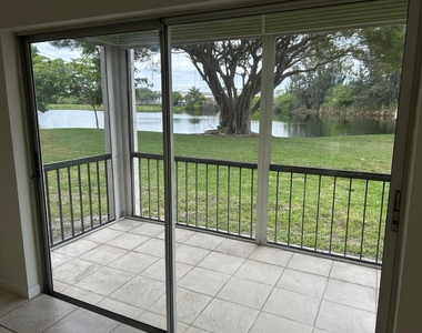 3300 Spanish Moss Terrace - Photo Thumbnail 28