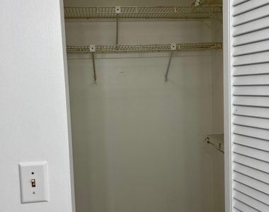 3300 Spanish Moss Terrace - Photo Thumbnail 24