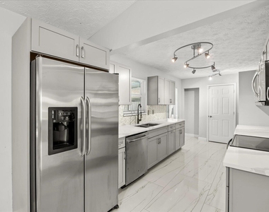 2010 Sw Burlington Street - Photo Thumbnail 8
