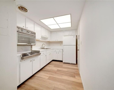 1700 Se 15th Street - Photo Thumbnail 3
