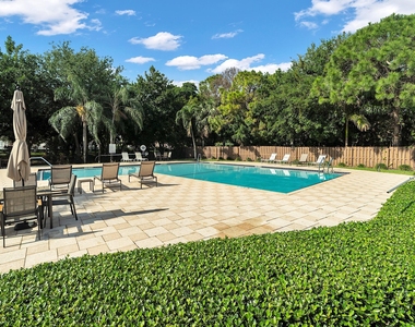 3139 Millwood Terrace - Photo Thumbnail 20