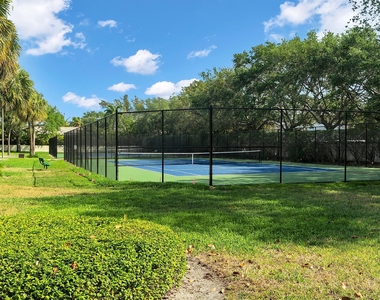 3139 Millwood Terrace - Photo Thumbnail 19