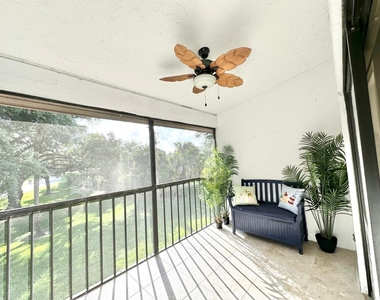 3139 Millwood Terrace - Photo Thumbnail 31