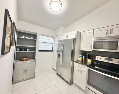 3139 Millwood Terrace - Photo Thumbnail 22