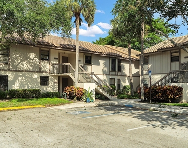 3139 Millwood Terrace - Photo Thumbnail 15