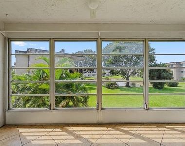 719 Lori Drive - Photo Thumbnail 17