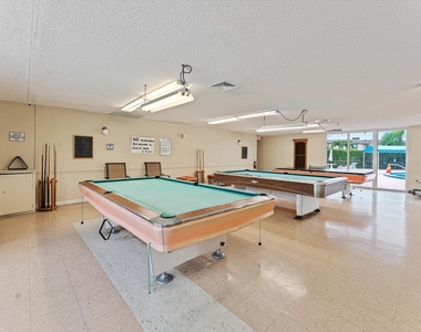 719 Lori Drive - Photo Thumbnail 24