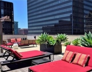 655 S Hope Street - Photo Thumbnail 13