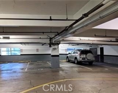 655 S Hope Street - Photo Thumbnail 14