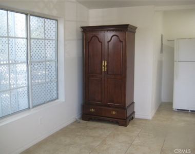 22358 Dolorosa - Photo Thumbnail 13