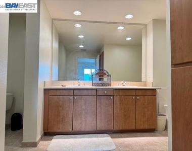 46 W Julian St - Photo Thumbnail 18