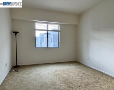 46 W Julian St - Photo Thumbnail 14