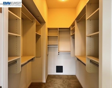 46 W Julian St - Photo Thumbnail 11