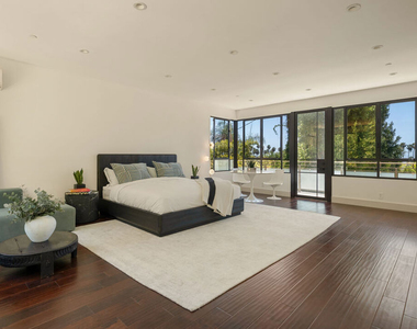 7801 Hillside Avenue - Photo Thumbnail 44