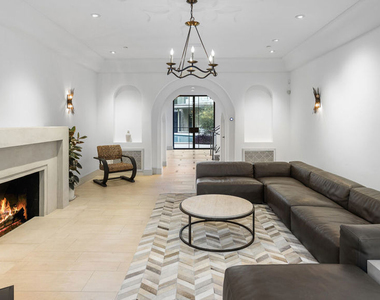 7801 Hillside Avenue - Photo Thumbnail 23