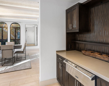 7801 Hillside Avenue - Photo Thumbnail 18