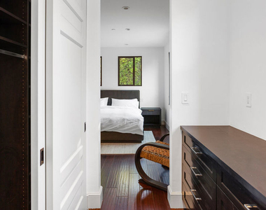 7801 Hillside Avenue - Photo Thumbnail 41