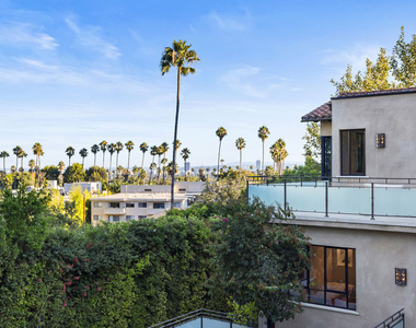 7801 Hillside Avenue - Photo Thumbnail 50