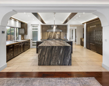 7801 Hillside Avenue - Photo Thumbnail 14