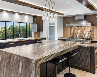 7801 Hillside Avenue - Photo Thumbnail 16