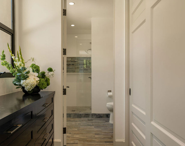 7801 Hillside Avenue - Photo Thumbnail 54
