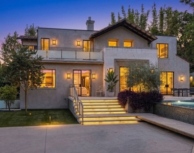 7801 Hillside Avenue - Photo Thumbnail 5