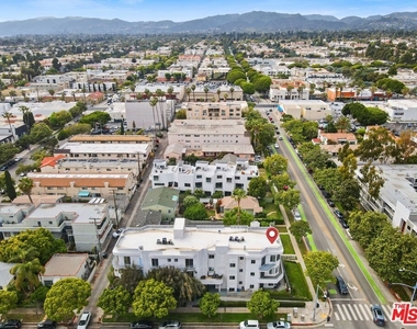 1325 Arizona Avenue - Photo Thumbnail 65