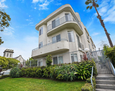 1325 Arizona Avenue - Photo Thumbnail 54