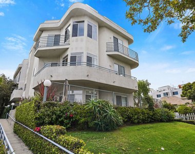 1325 Arizona Avenue - Photo Thumbnail 68
